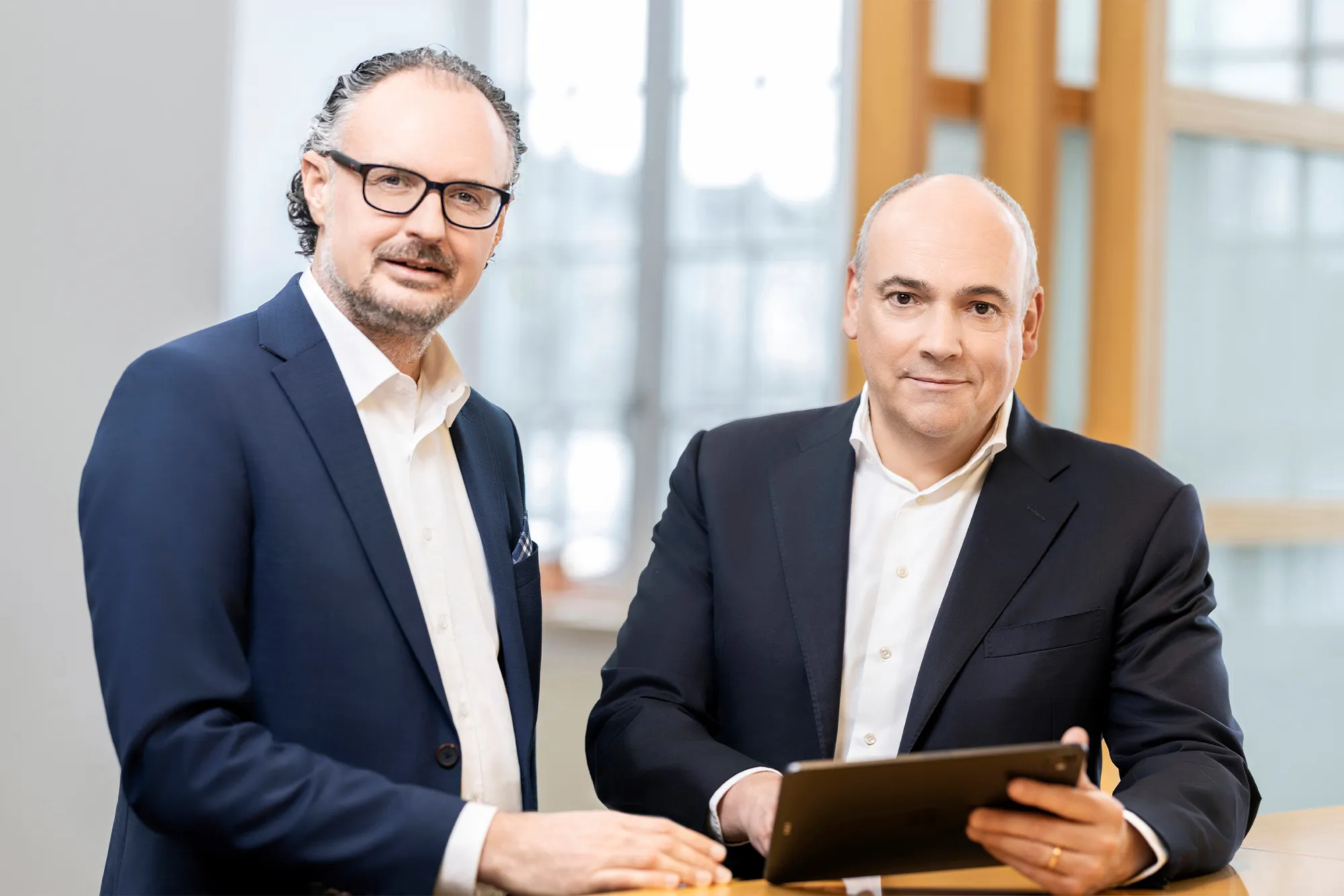 CEO Rolf Habben Jansen und Michael Kastl